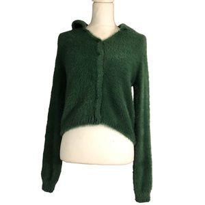 Wild Fable green fuzzy collared sweater. Sz Small.
